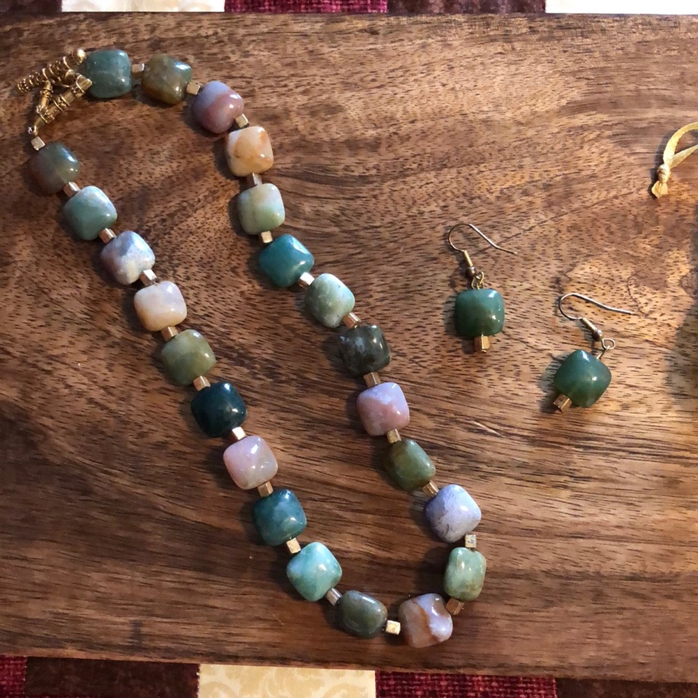 Handmade necklace and earring set